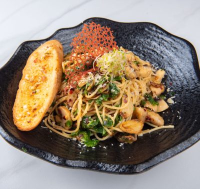 Kale And Mushroom Aglio Olio