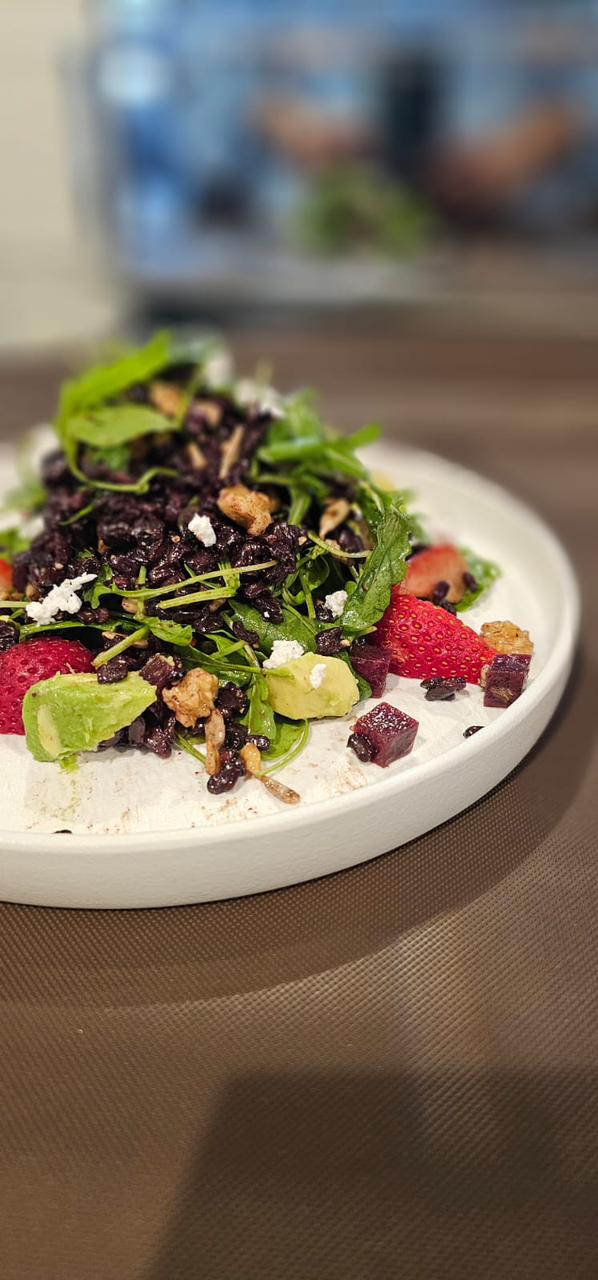 Black Rice, Strawberry & Avocado