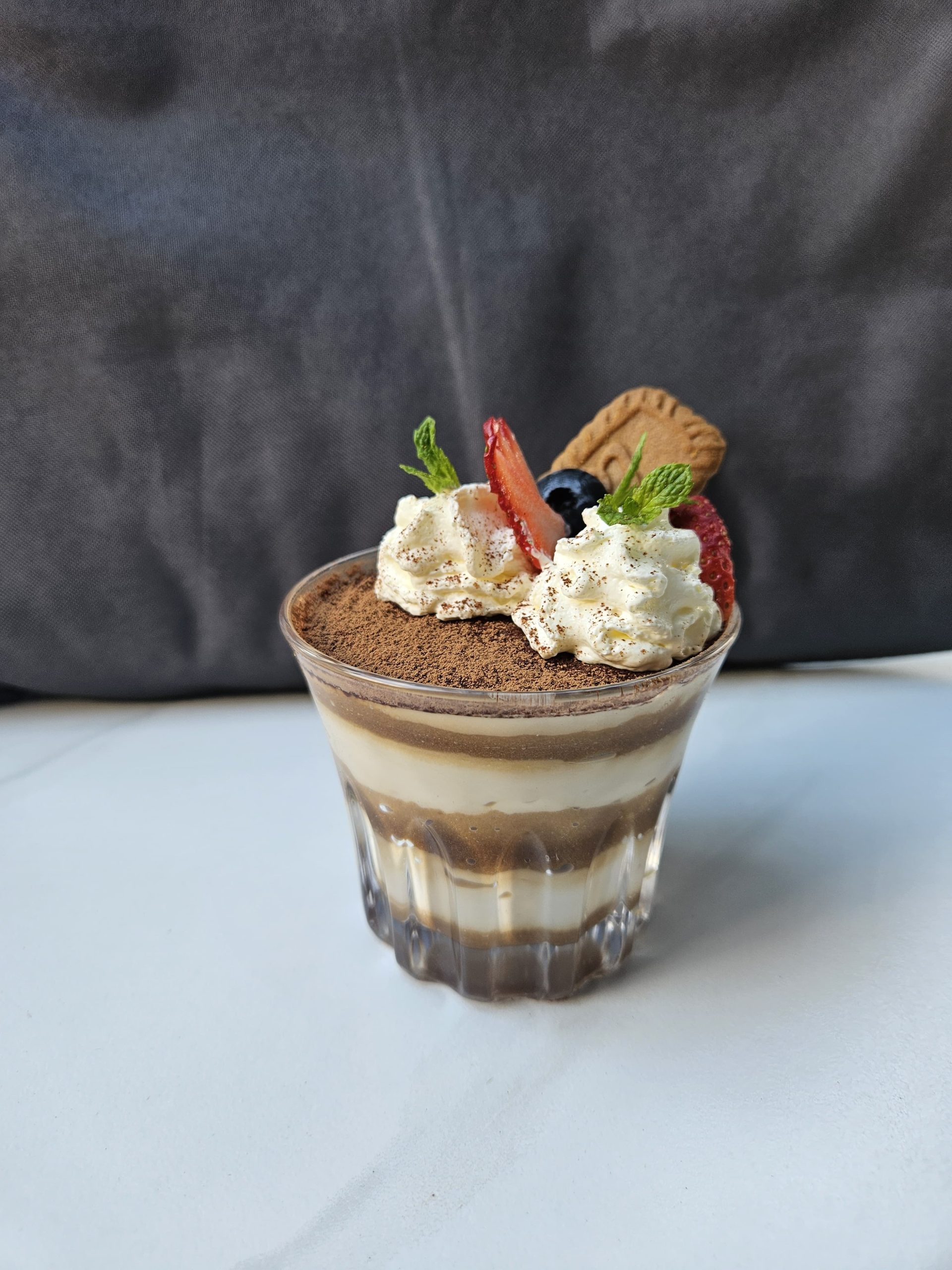 Lotus Biscouff Tiramisu